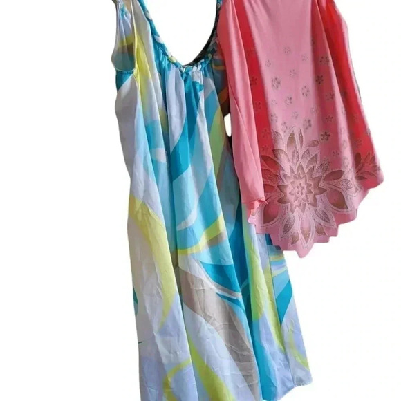 2 Light Weight Summer Spring Flowy Woman's Tops Pretty Vacation Top - Picture 2 of 10